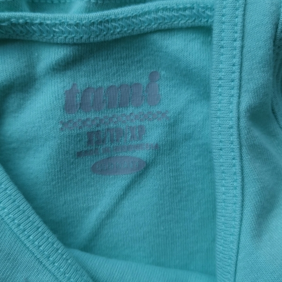 NWOT 4 tank tops bundle - Picture 5 of 5